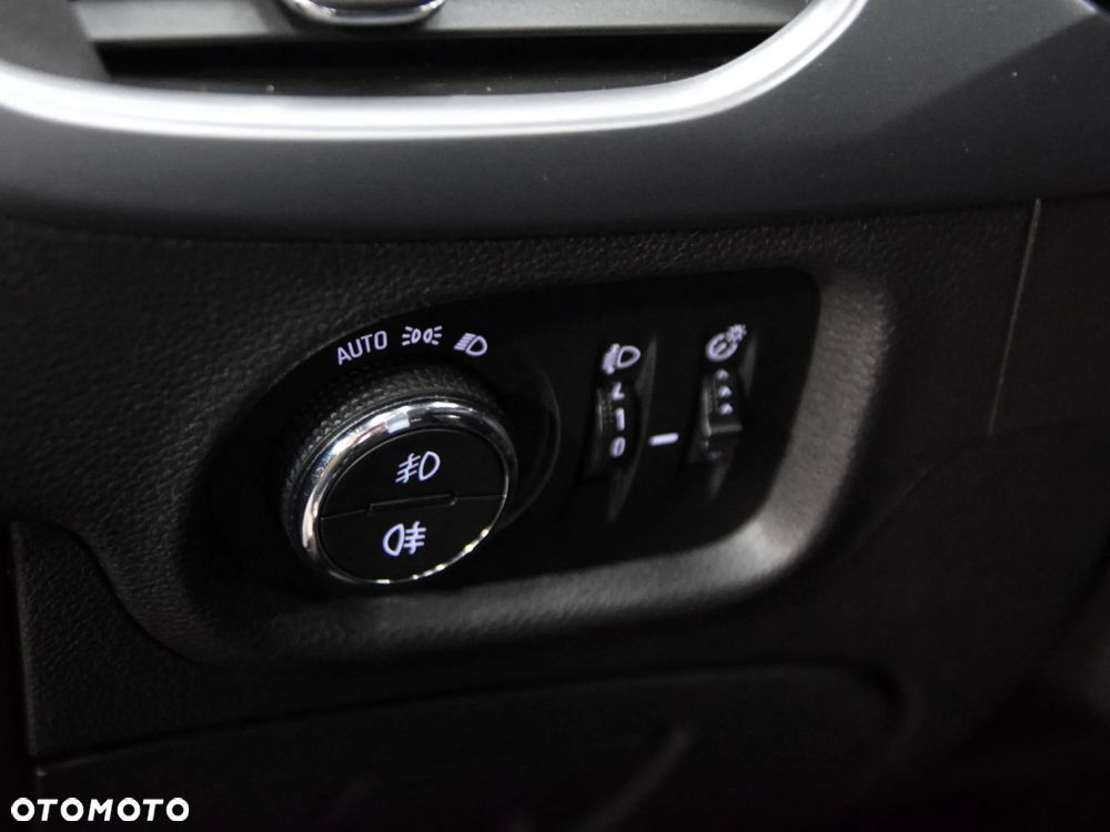 Opel Astra 1.4 T Enjoy - 23