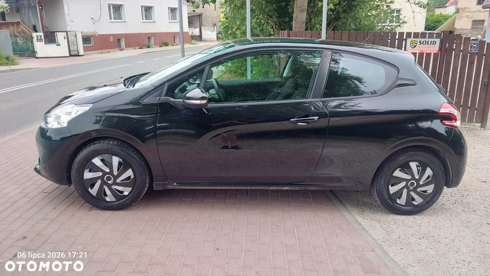 Peugeot 208 - 6