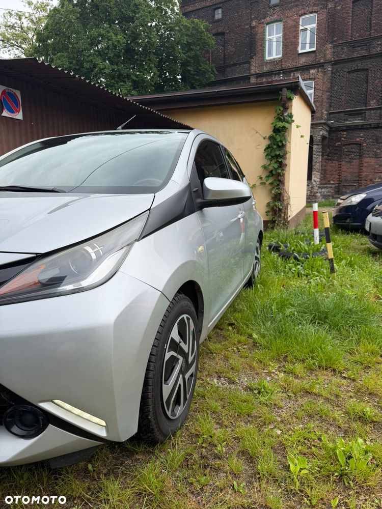 Toyota Aygo 1.0 VVT-i Sprint EU6 - 2