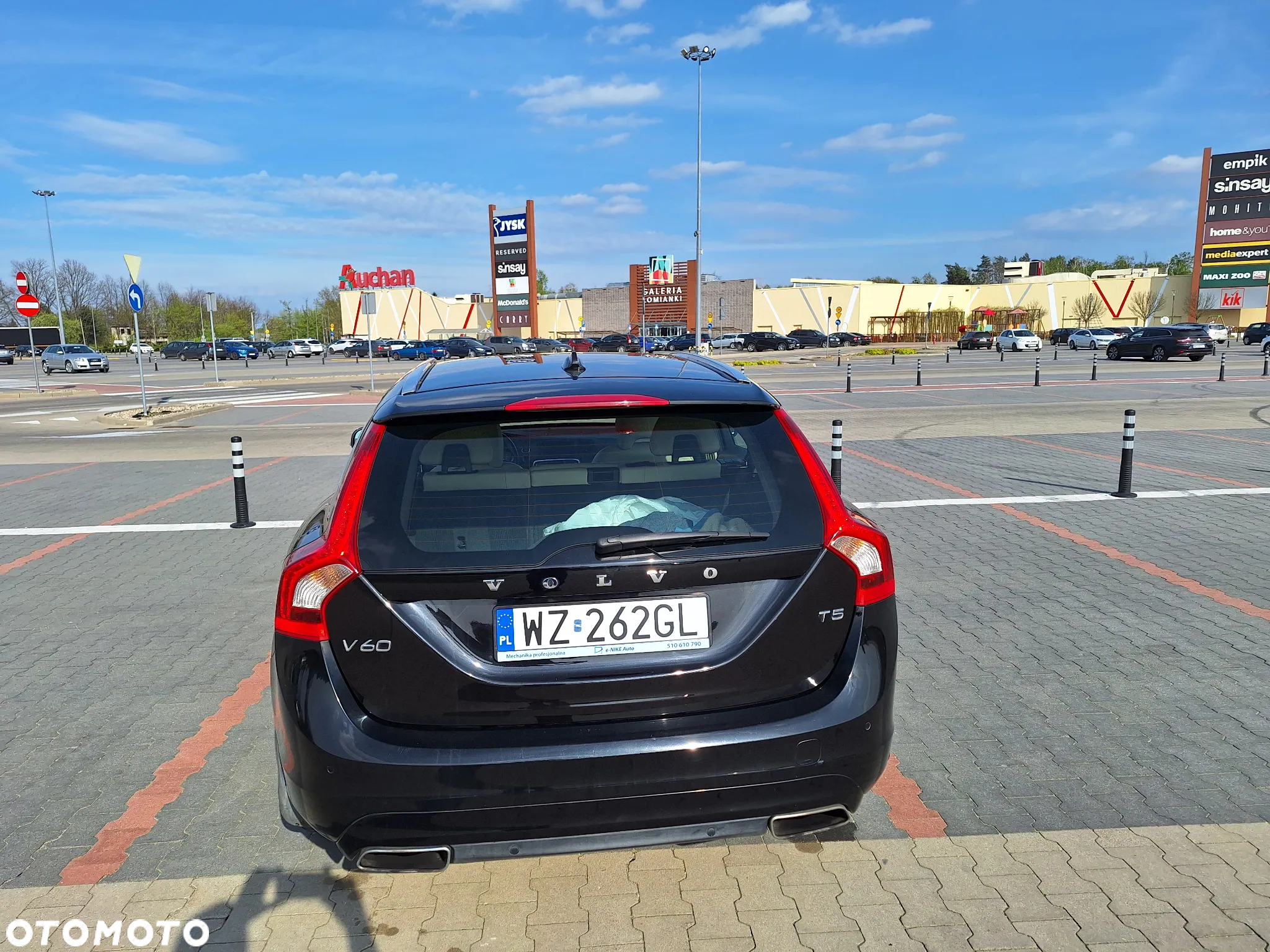 Volvo V60 T5 Drive-E Dynamic Edition (Kinetic) - 9