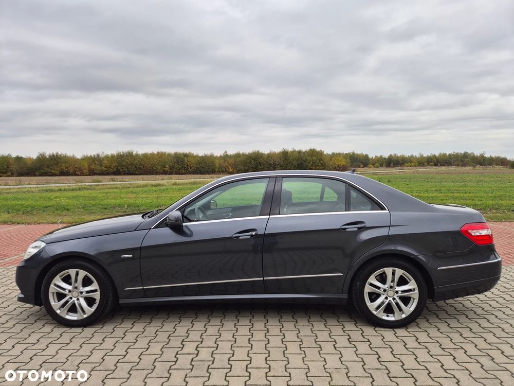 Mercedes-Benz Klasa E 200 CGI BlueEFFICIENCY Automatik Avantgarde - 14