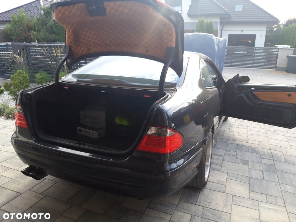 Mercedes-Benz CLK - 14