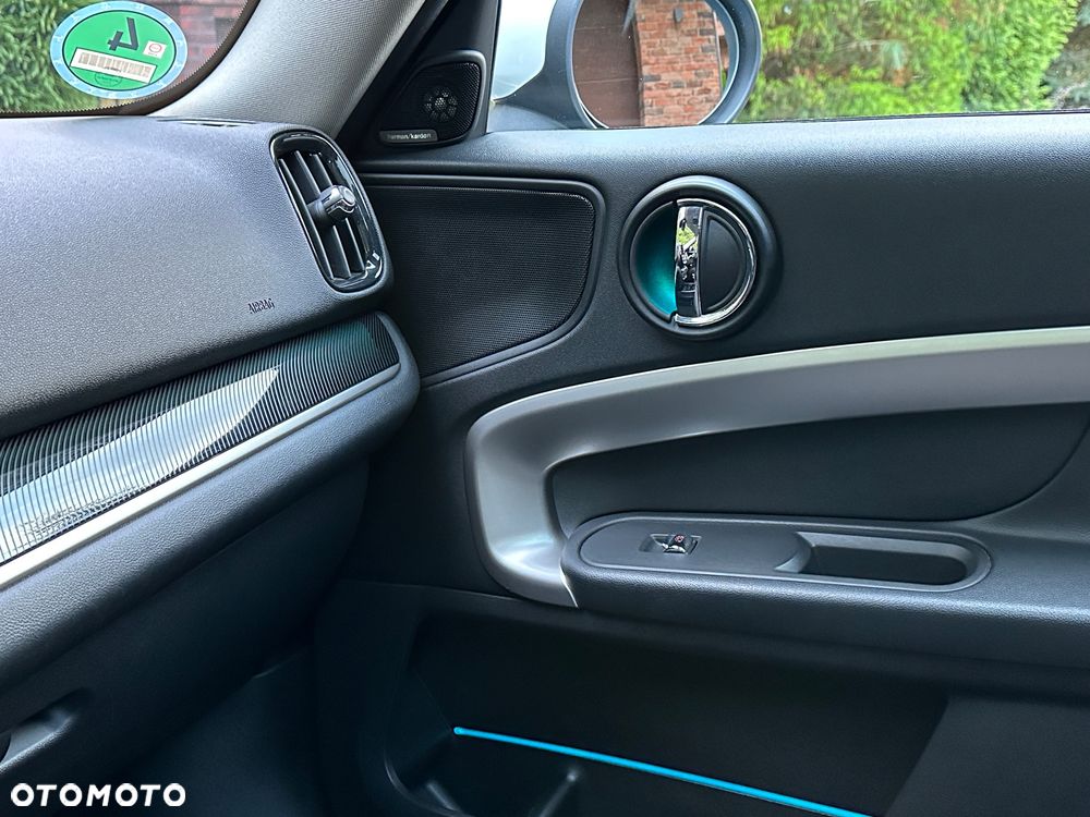 MINI Countryman Cooper S E All4 - 35