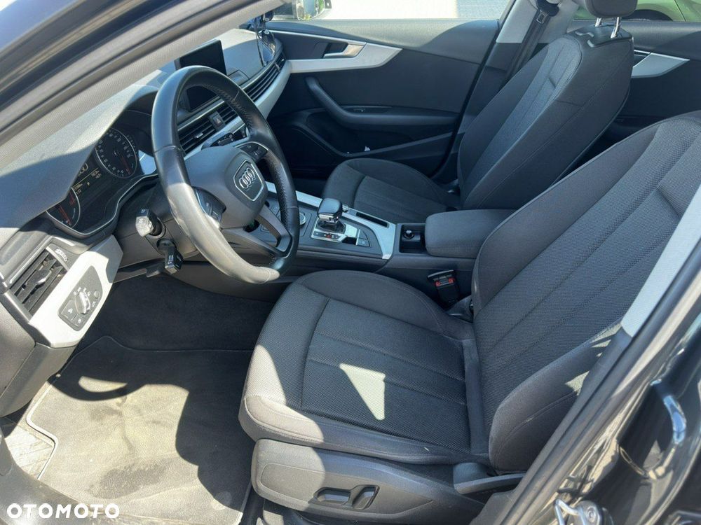 Audi A4 Allroad - 22