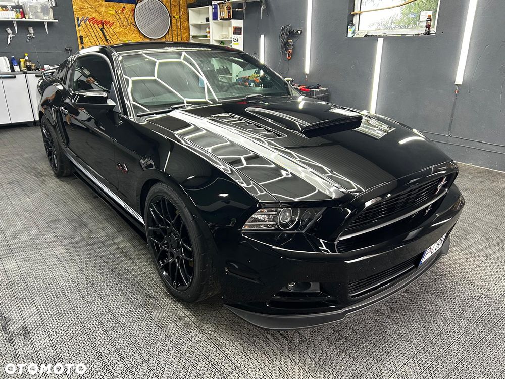 Ford Mustang 5.0 V8 GT Premium - 2