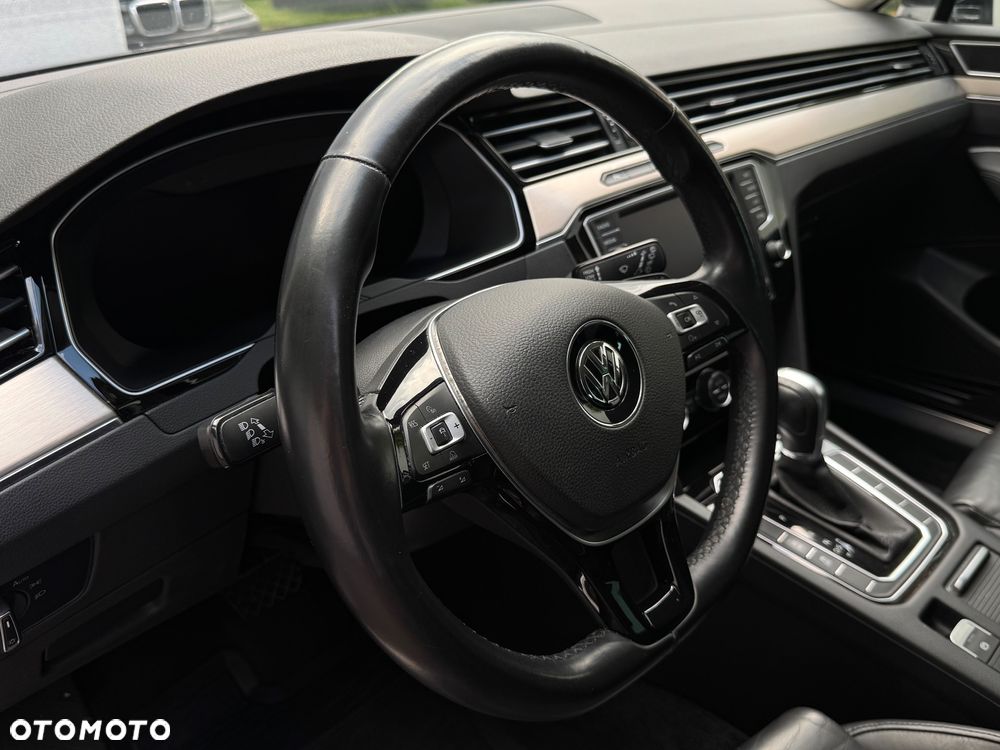 Volkswagen Passat 2.0 TDI SCR (BlueMotion Technology) DSG Highline - 15