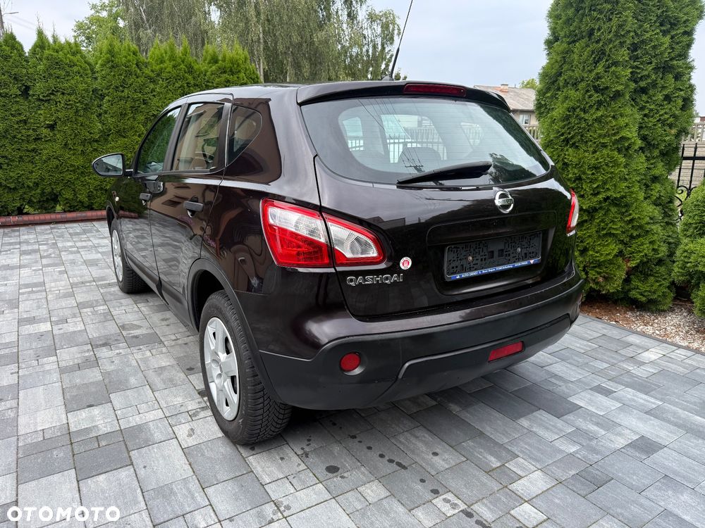 Nissan Qashqai 1.6 Visia - 6
