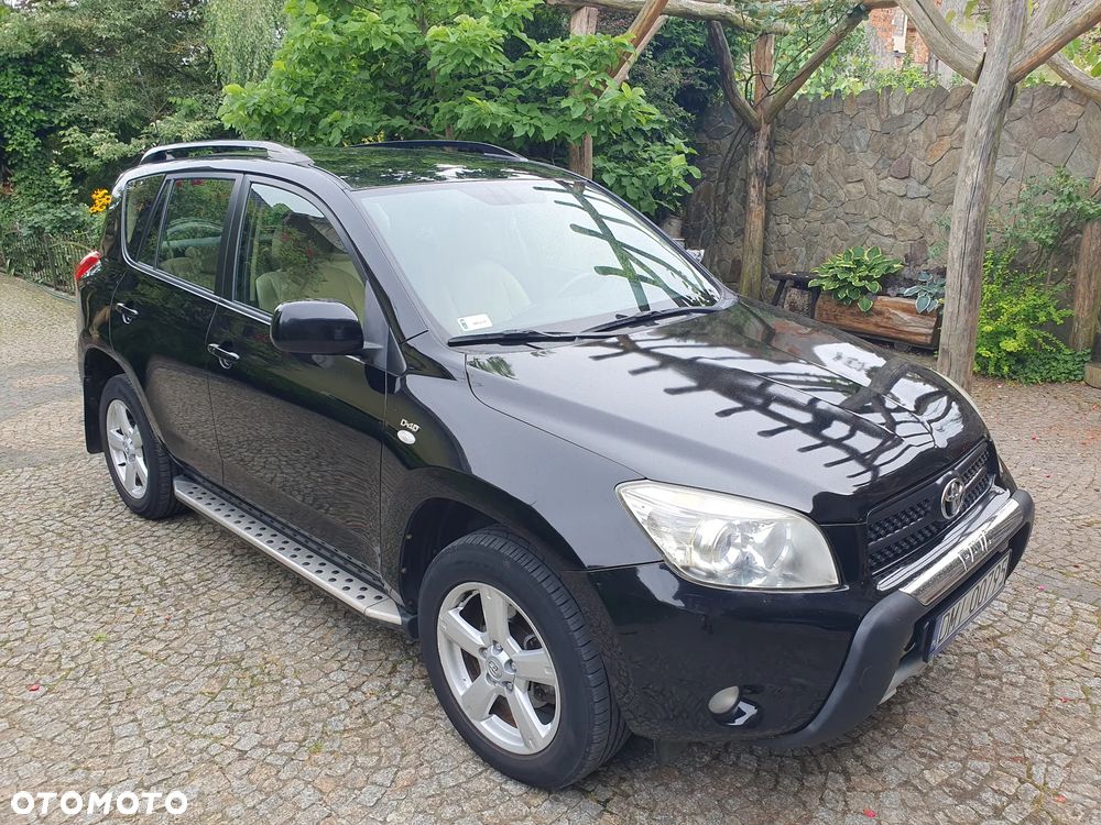 Toyota RAV4 2.2 D-4D Premium - 8