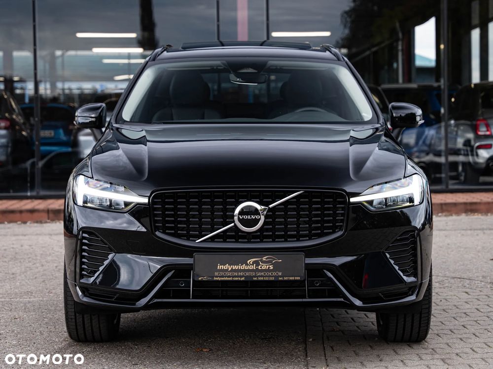 Volvo XC 60 B4 B Plus Dark - 14