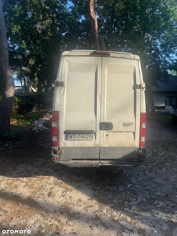 Iveco 35C15 - 12