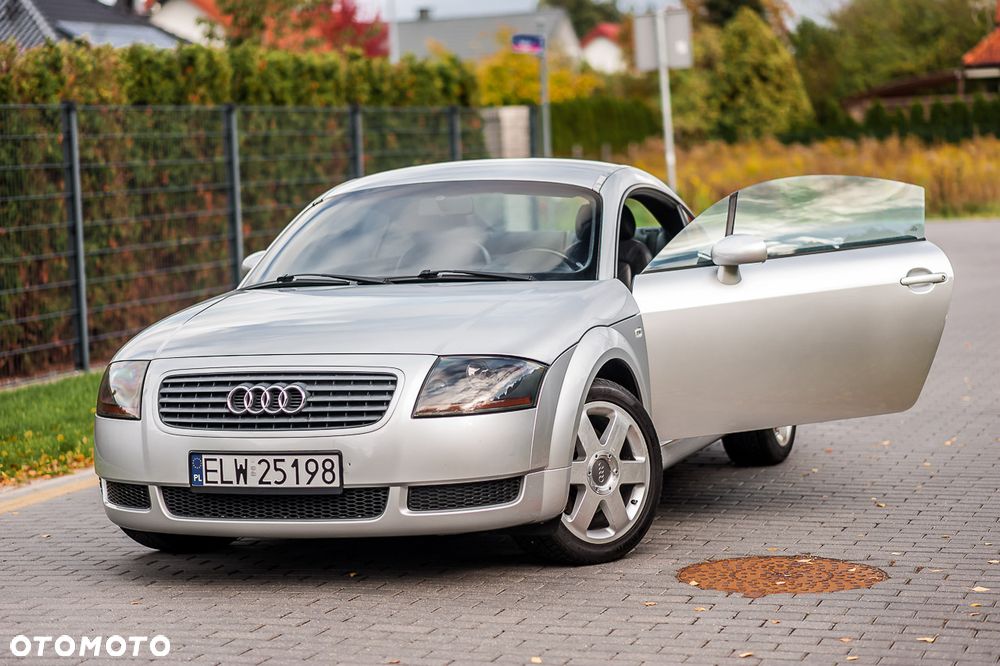 Audi TT Coupé 1.8T - 17