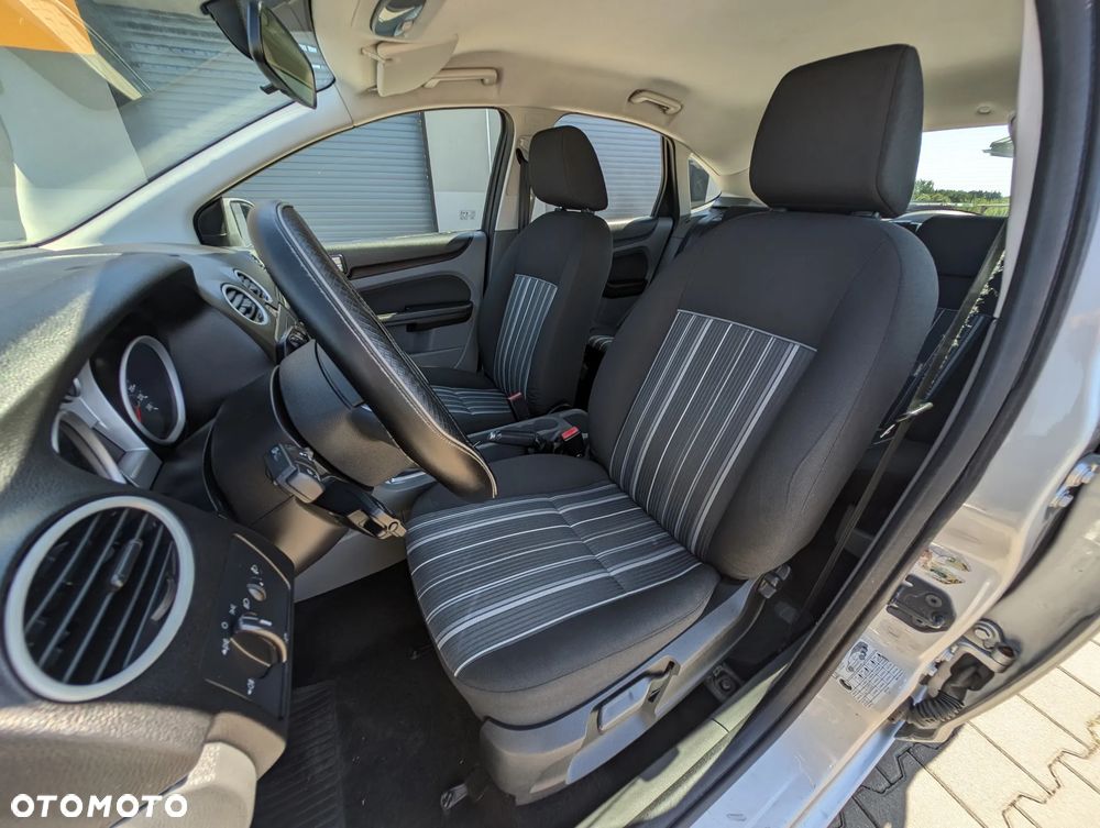 Ford Focus 1.6 Silver X - 35