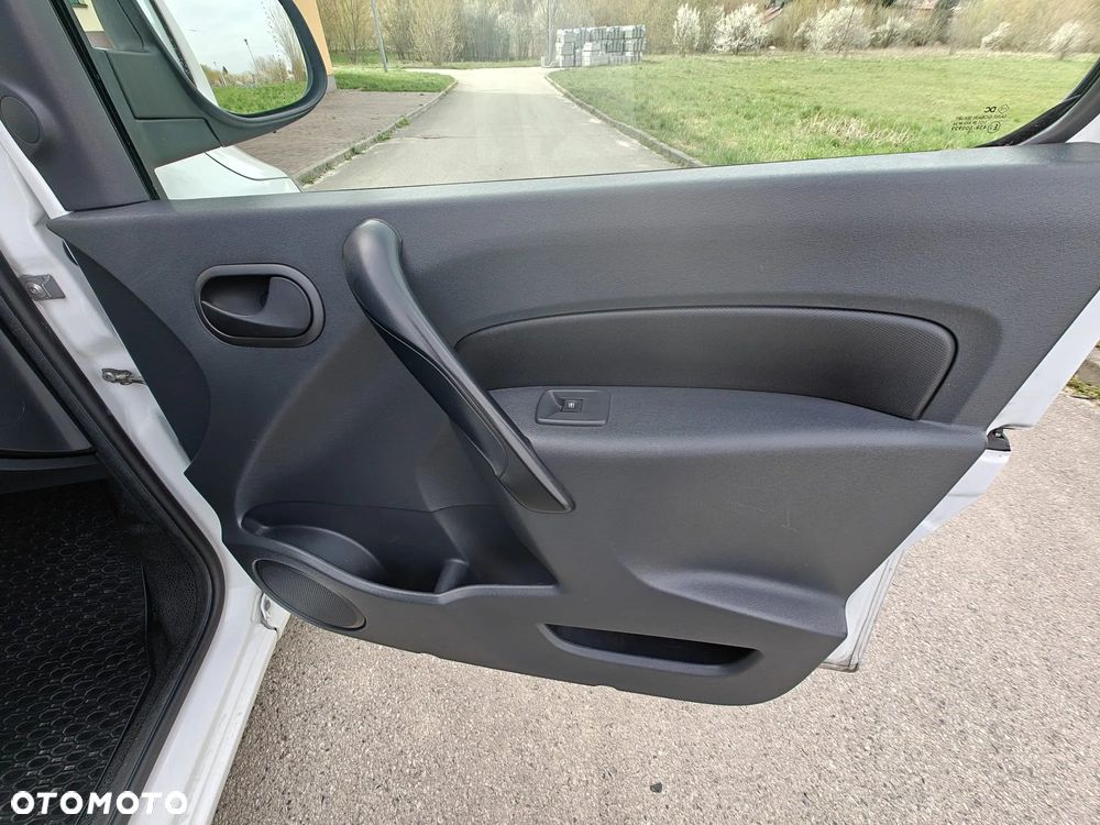 Mercedes-Benz CITAN 108 CDI - 9