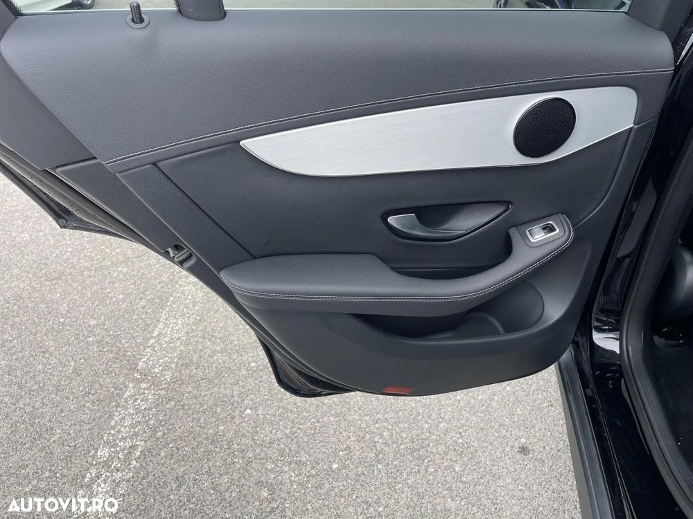 Mercedes-Benz GLC - 23