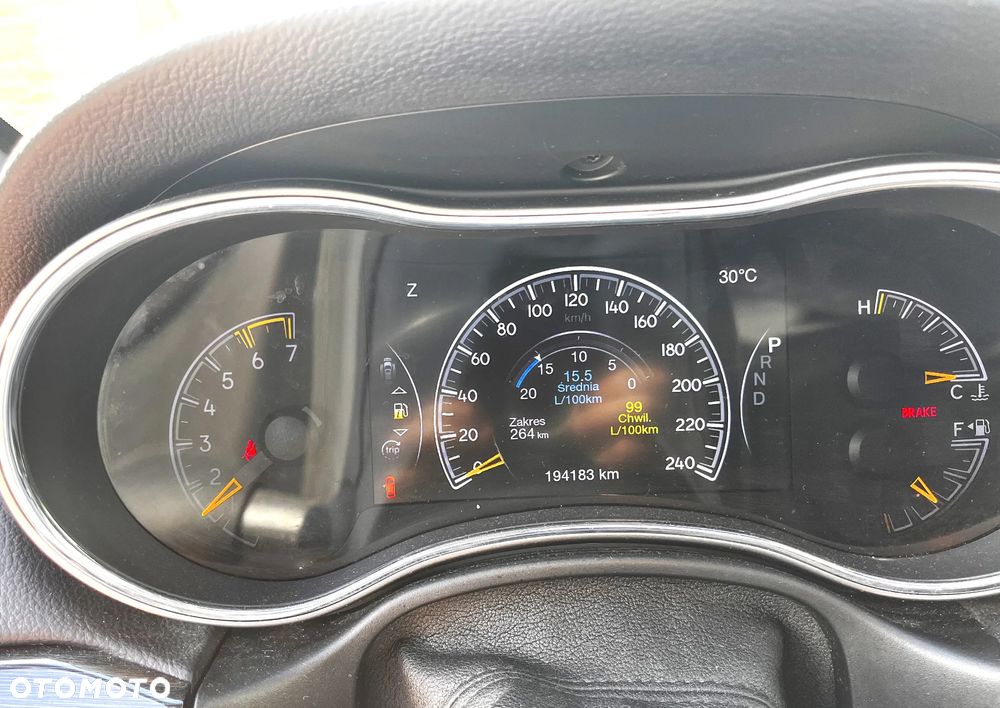 Jeep Grand Cherokee - 14