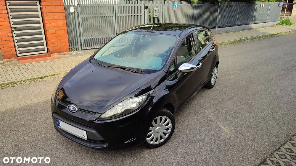 Ford Fiesta 1.25 Champions Edition - 27