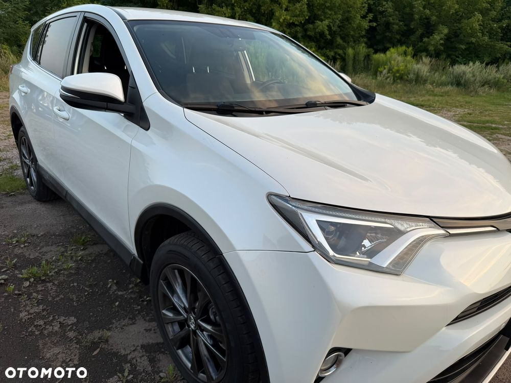 Toyota RAV4 2.0 D-4D 4x2 Start-Stop Comfort - 2