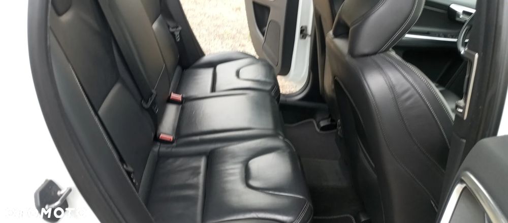 Volvo XC 60 - 33