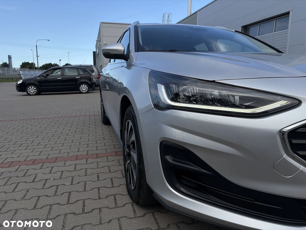 Ford Focus 1.0 EcoBoost mHEV Titanium Design - 9