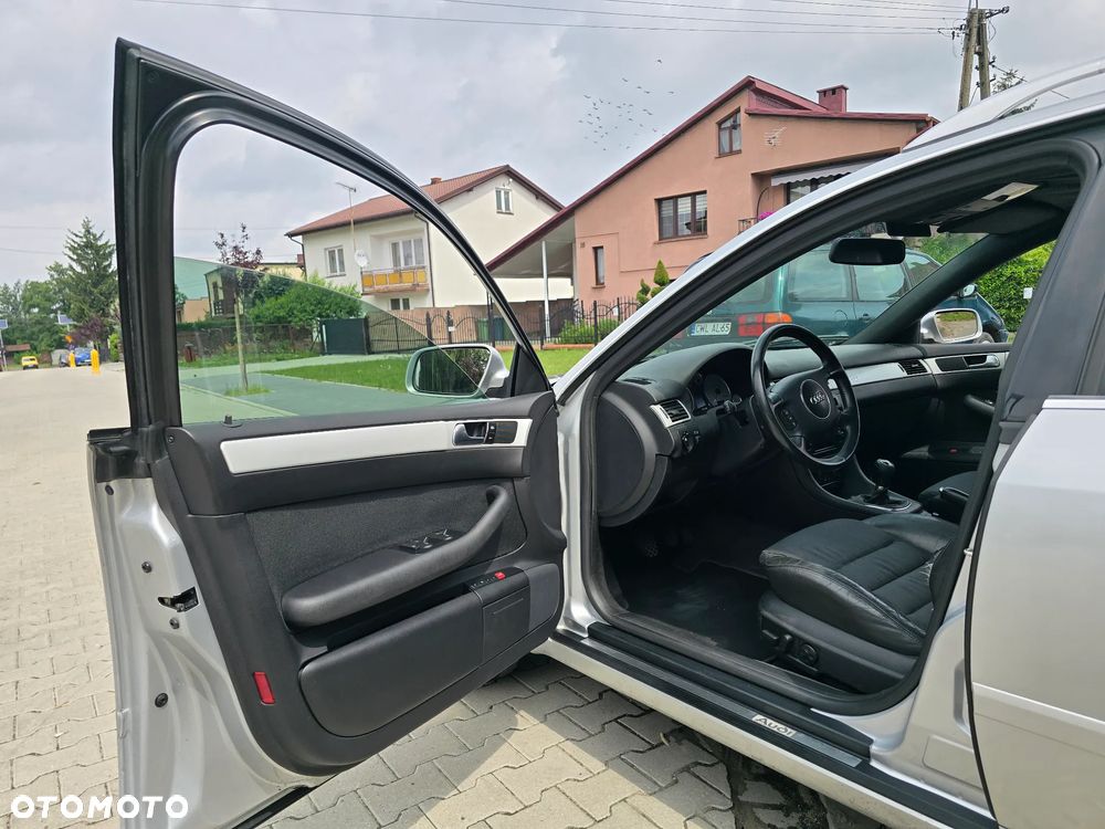 Audi A6 Avant 2.7 T quattro - 10