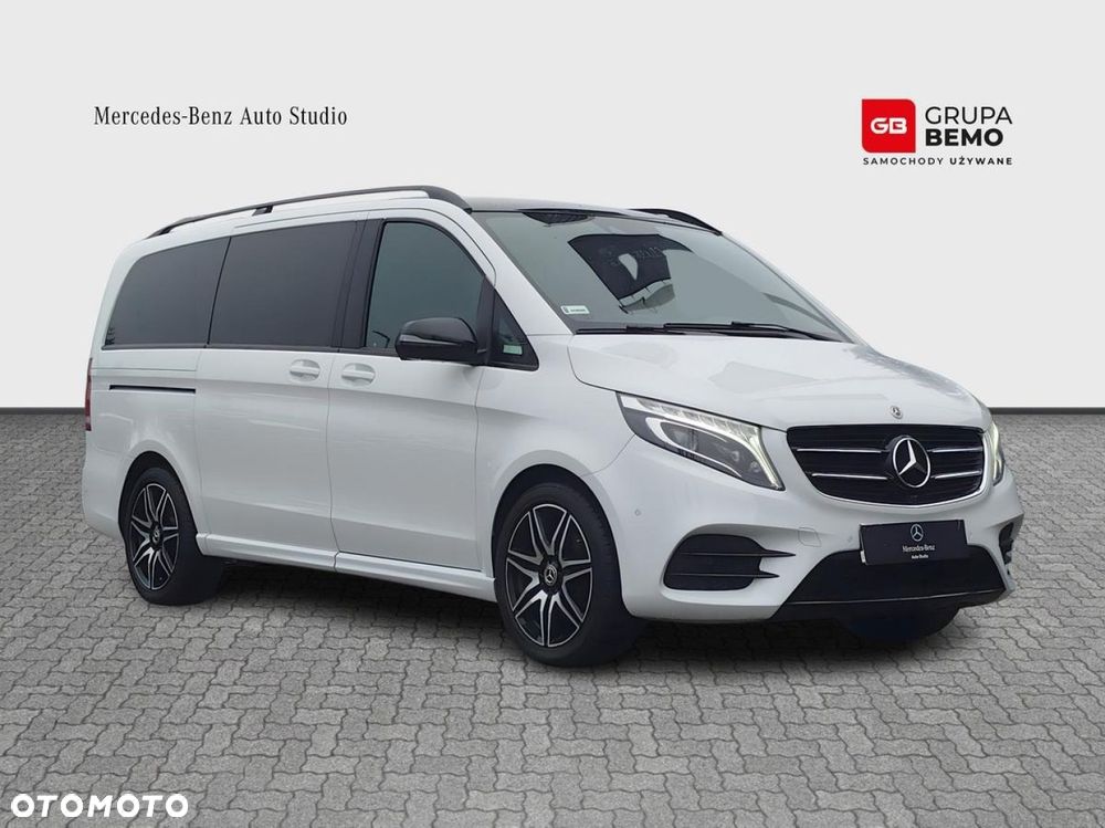 Mercedes-Benz Klasa V - 8