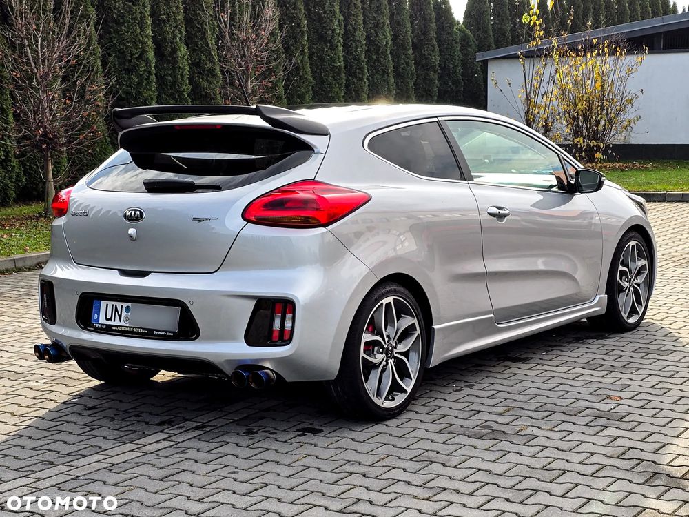 Kia Ceed 1.6 T-GDI GT - 3