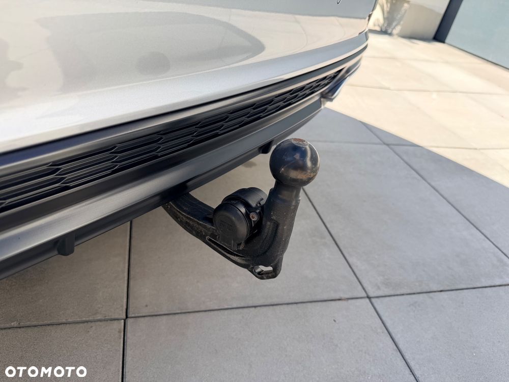 Audi A6 Avant 55 TFSI e quattro S tronic sport - 20