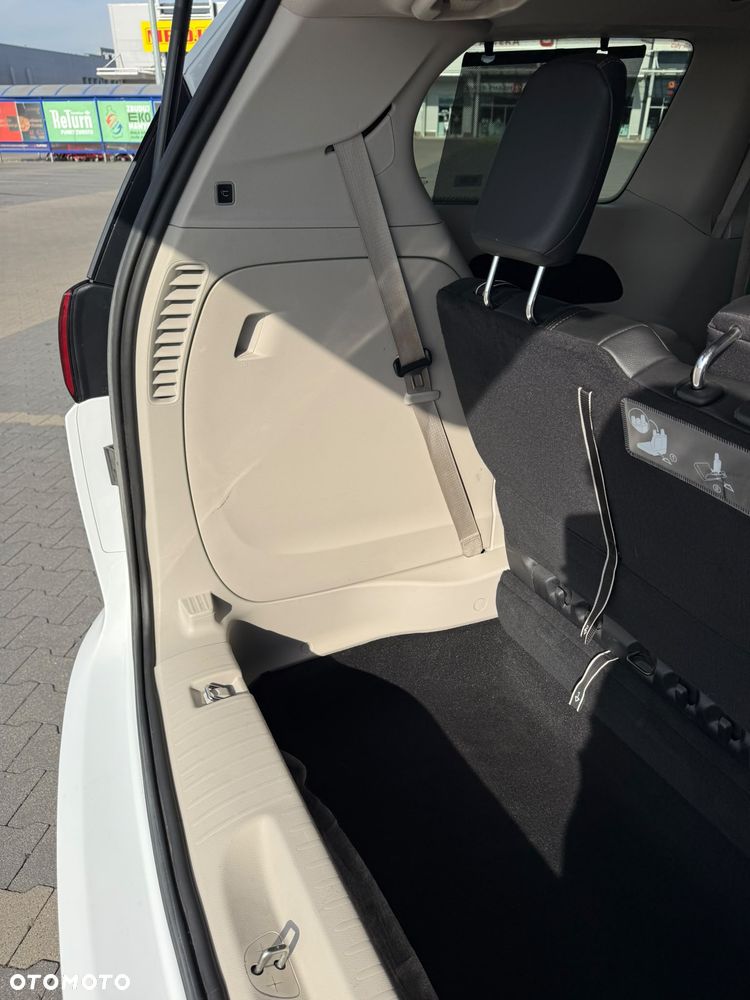 Chrysler Pacifica - 27
