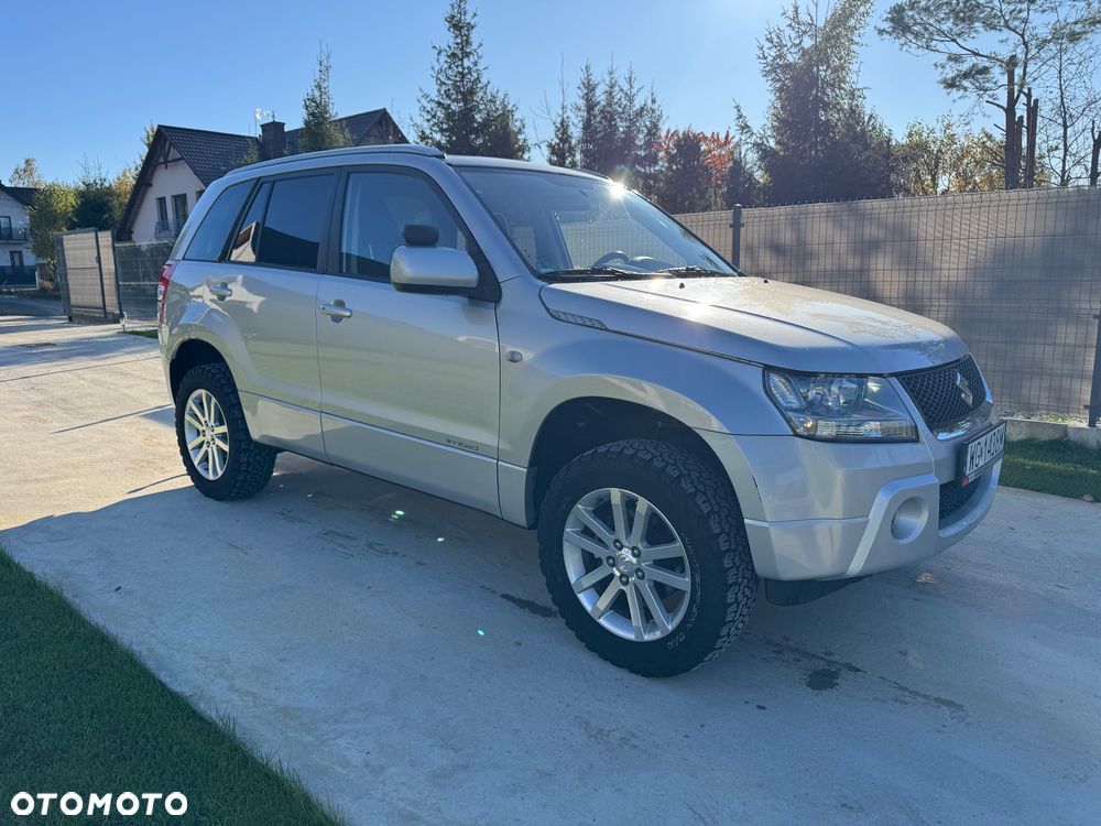 Suzuki Grand Vitara 2.0 Automatik Comfort Limited - 1