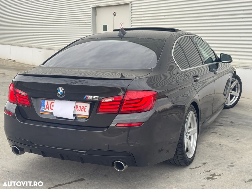 BMW Seria 5 525d Sport-Aut. Luxury Line - 27