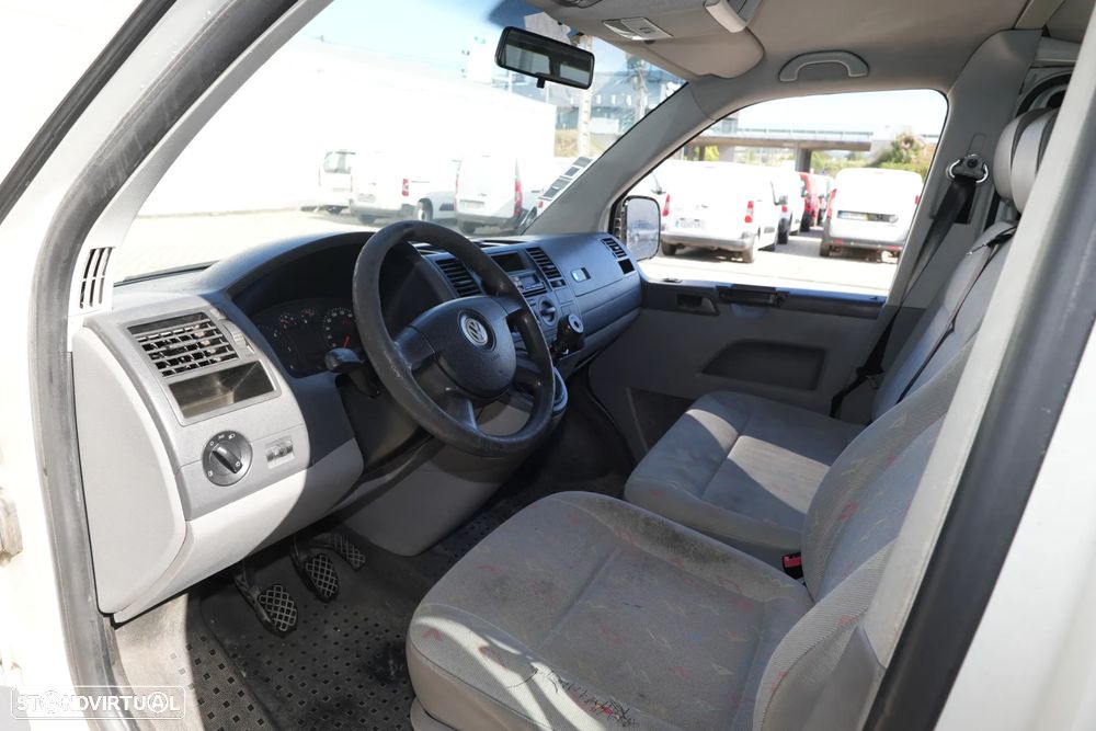 VW Transporter 9Lugares 1.9TDI 102cv - 8