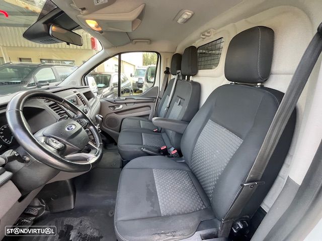 Ford TRANSIT CUSTOM 2.0 130cv LONGA - 9