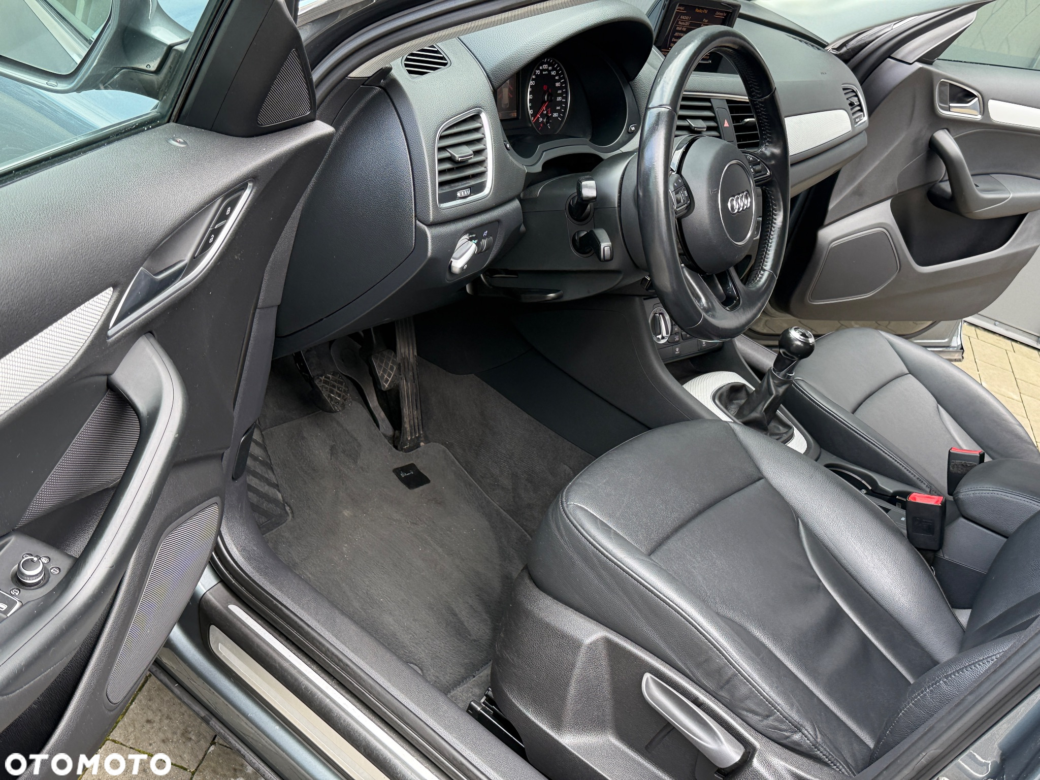 Audi Q3 2.0 TDI Edycja Specjalna - 12