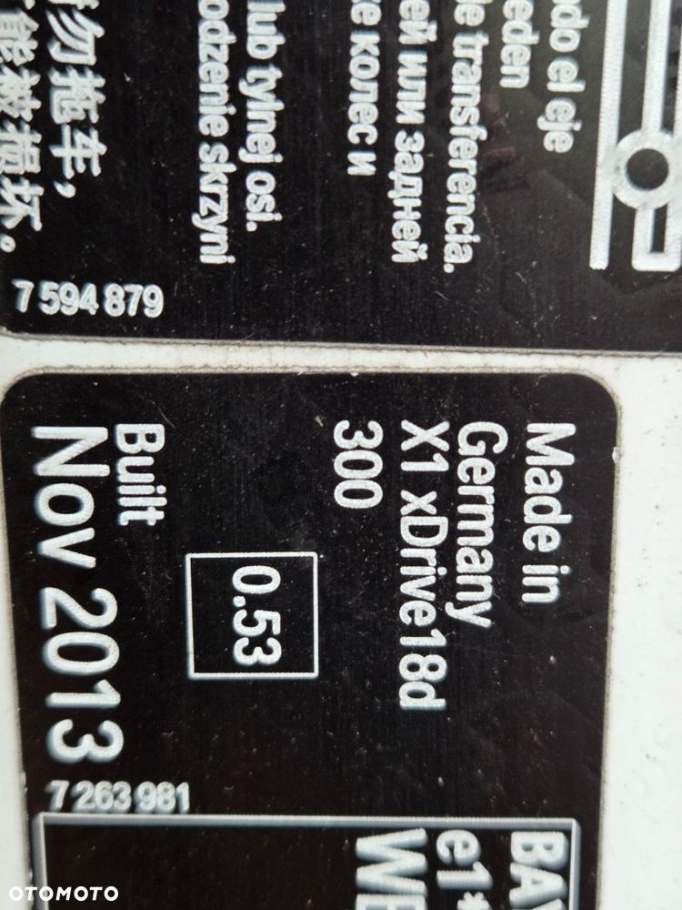 MASKA BMW X1 E84 300 OE - 16