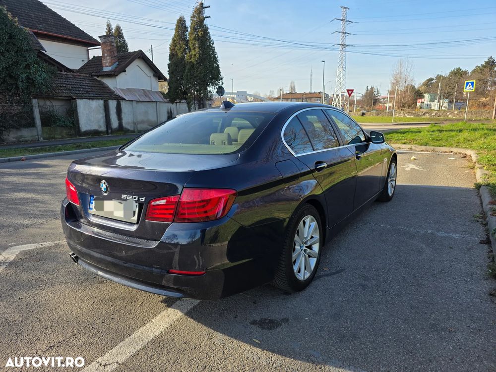BMW Seria 5 520d - 5