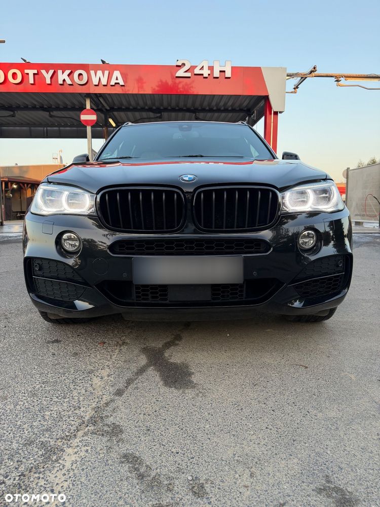 BMW X5 M M50d - 17