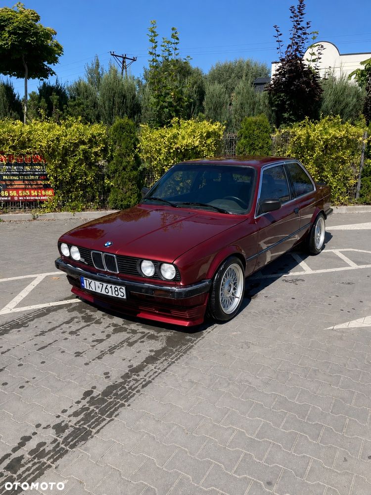 BMW Seria 3 325i - 2