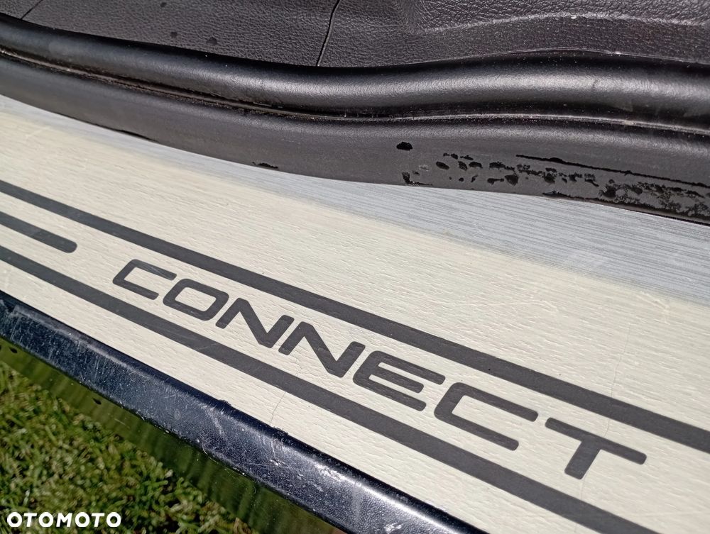 Ford Tourneo Connect Grand - 9