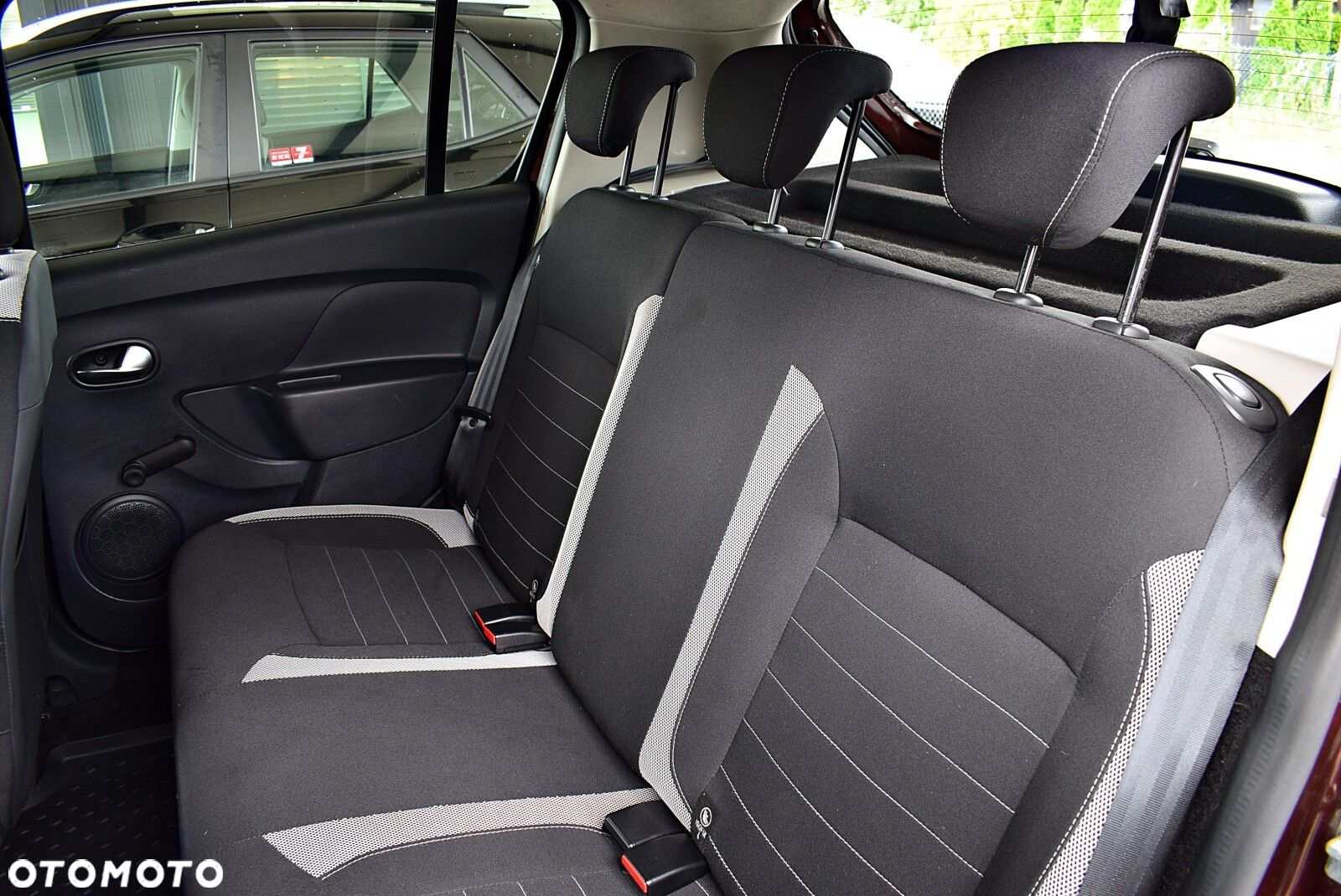 Dacia Sandero Stepway - 13