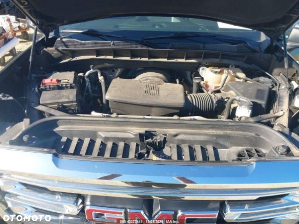 GMC Sierra - 12