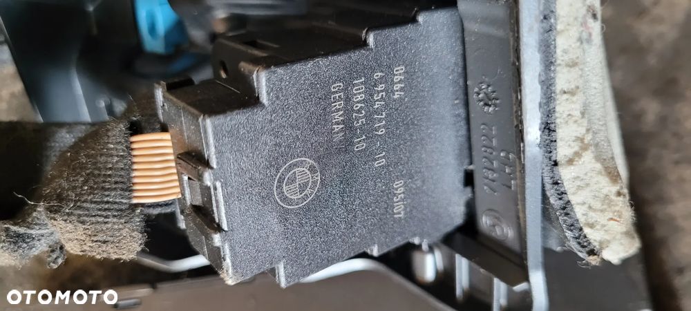 STACYJKA KLUCZYK PRZYCISK 6954719 BMW E90 E91 2.0i 150 KM 04-10 - 1