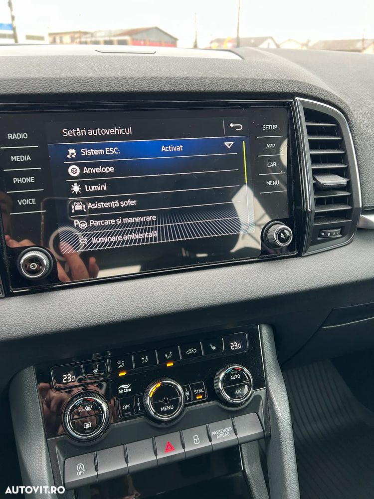 Skoda Karoq 1.6 TDI DSG Ambition - 11