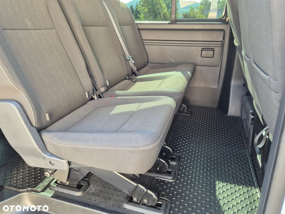 Volkswagen Caravelle 2.0 TDI L2 Comfortline 4Motion - 10