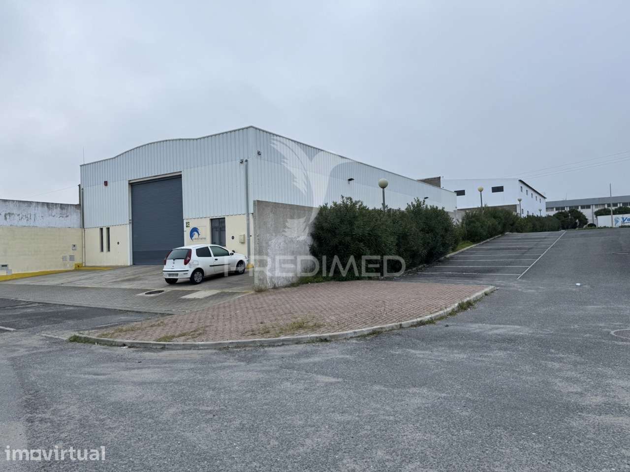 Armazém com 1.050m2 em Sines - Grande imagem: 2/22