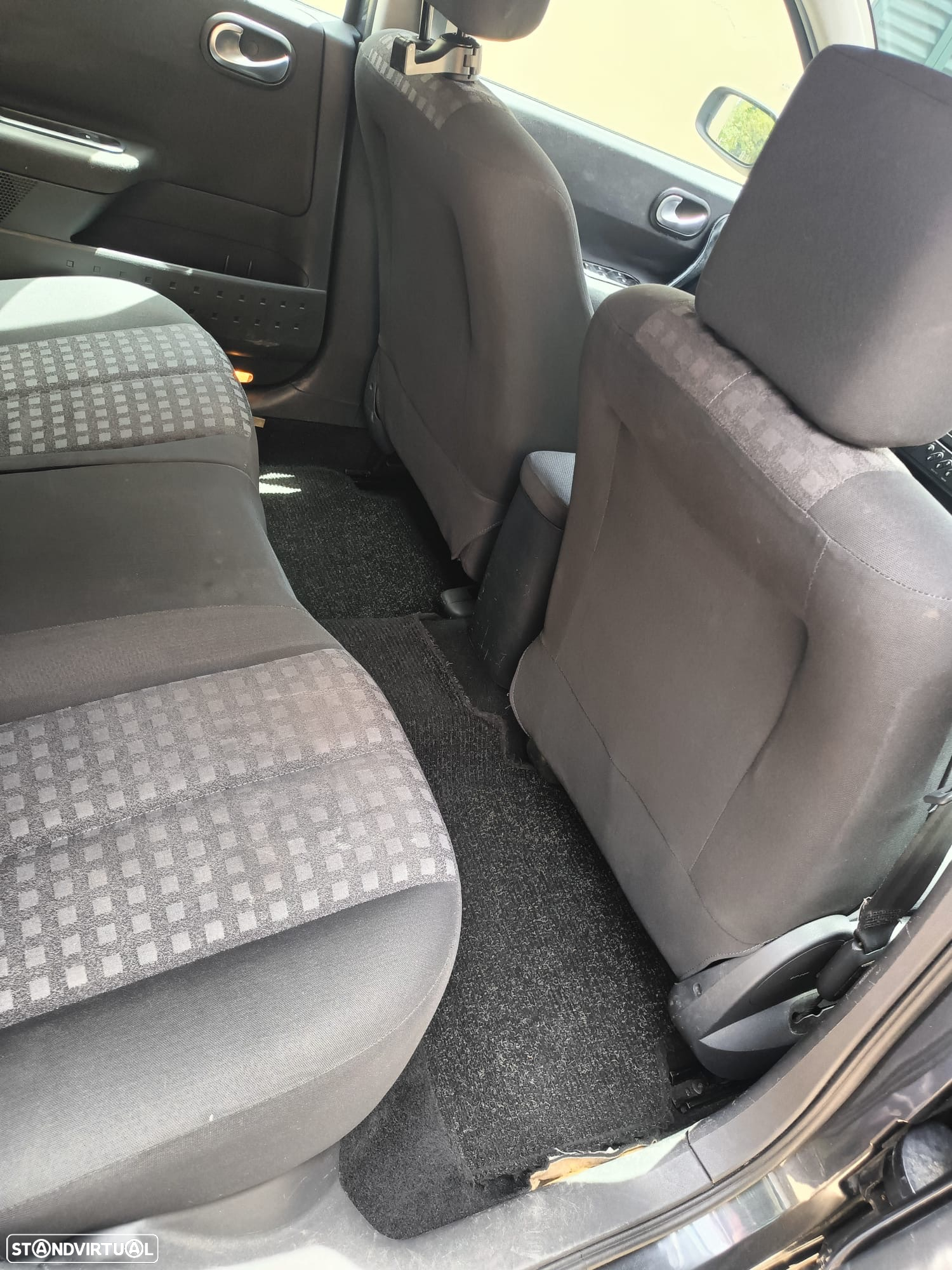 Renault Mégane Break 1.5 dCi Confort - 14