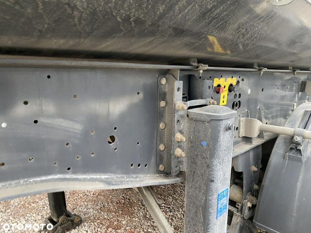 Schmitz Cargobull scb - 10