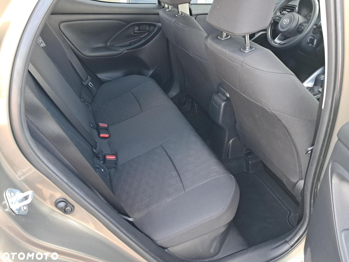 Toyota Yaris - 11