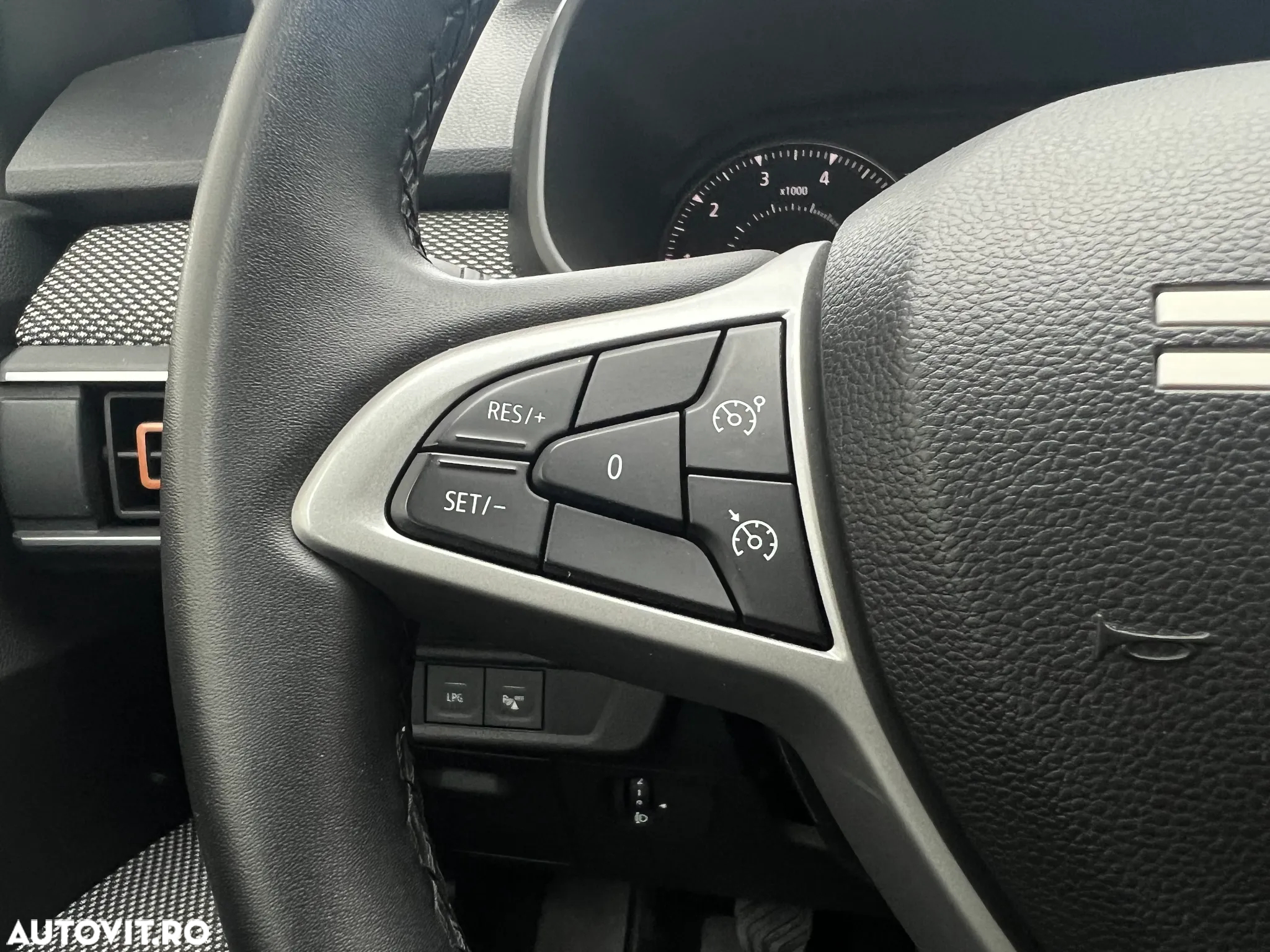 Dacia Sandero Stepway TCe 90 MT6 Essential - 14