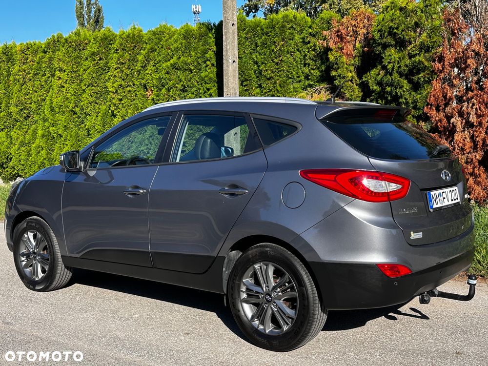 Hyundai ix35 1.6 2WD Fifa World Cup Edition - 12