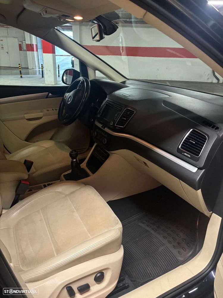 VW Sharan 2.0 TDI Highline - 10